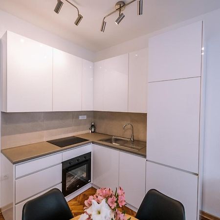 Appartement Marshal Doctor à Belgrade Extérieur photo