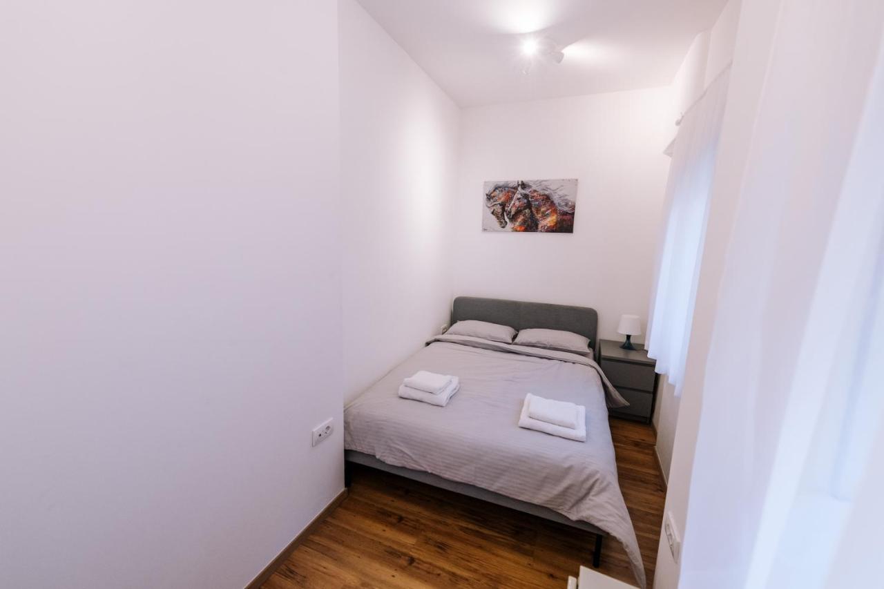 Appartement Marshal Doctor à Belgrade Extérieur photo