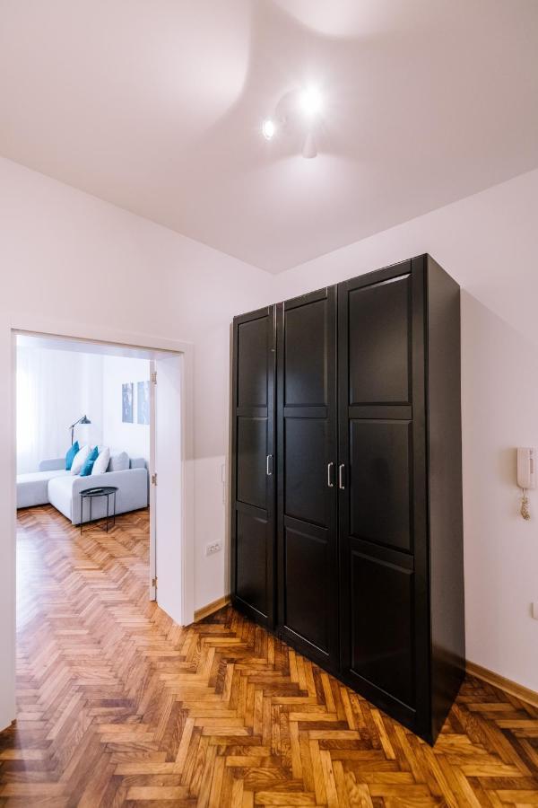 Appartement Marshal Doctor à Belgrade Extérieur photo