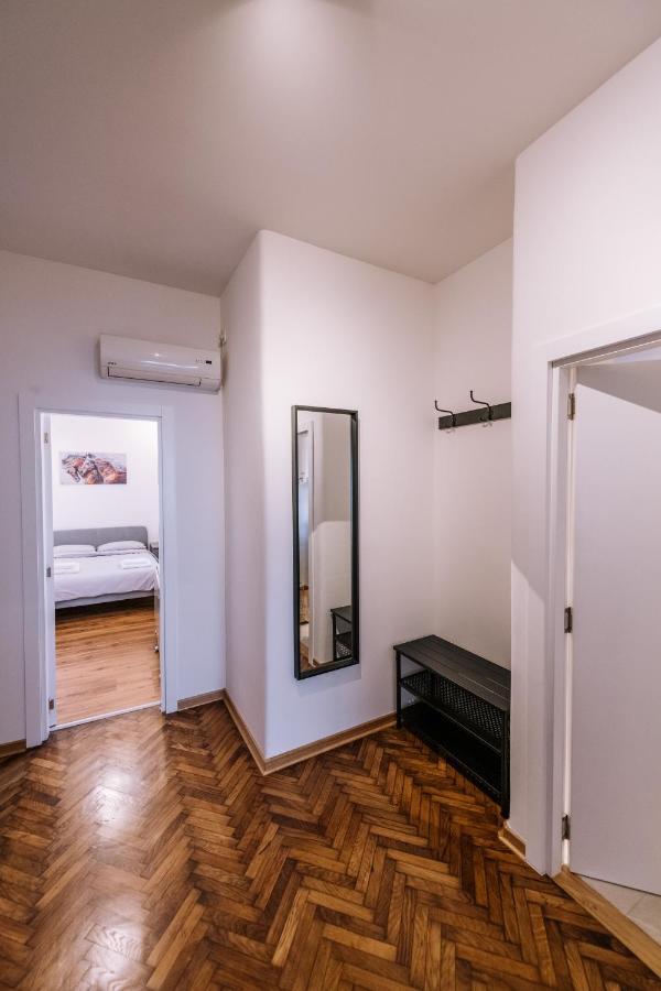 Appartement Marshal Doctor à Belgrade Extérieur photo